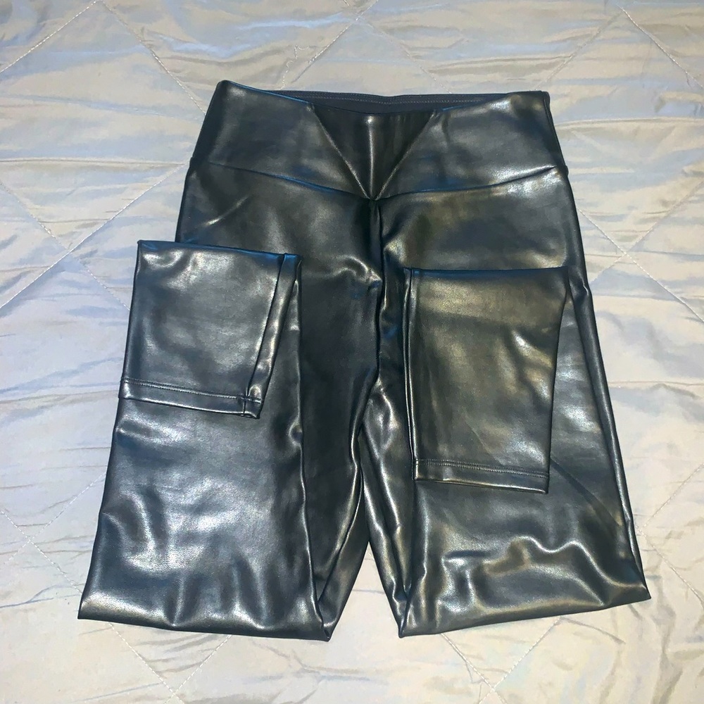 Leather leggings